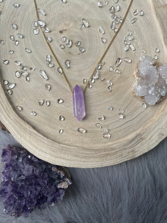 Kette mit Amethyst Spitze