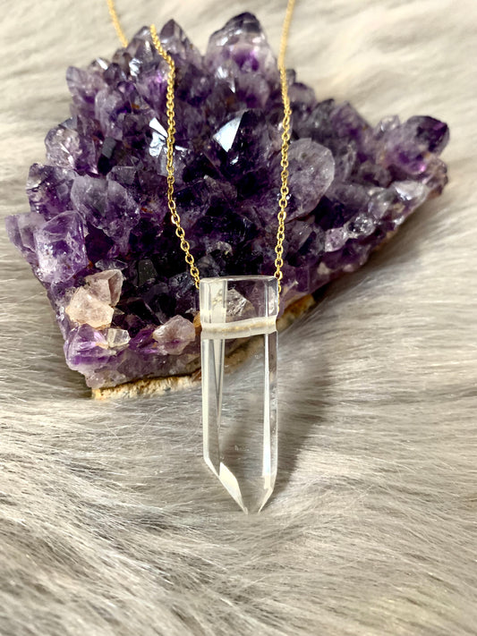 Kette mit Bergkristall Spitze