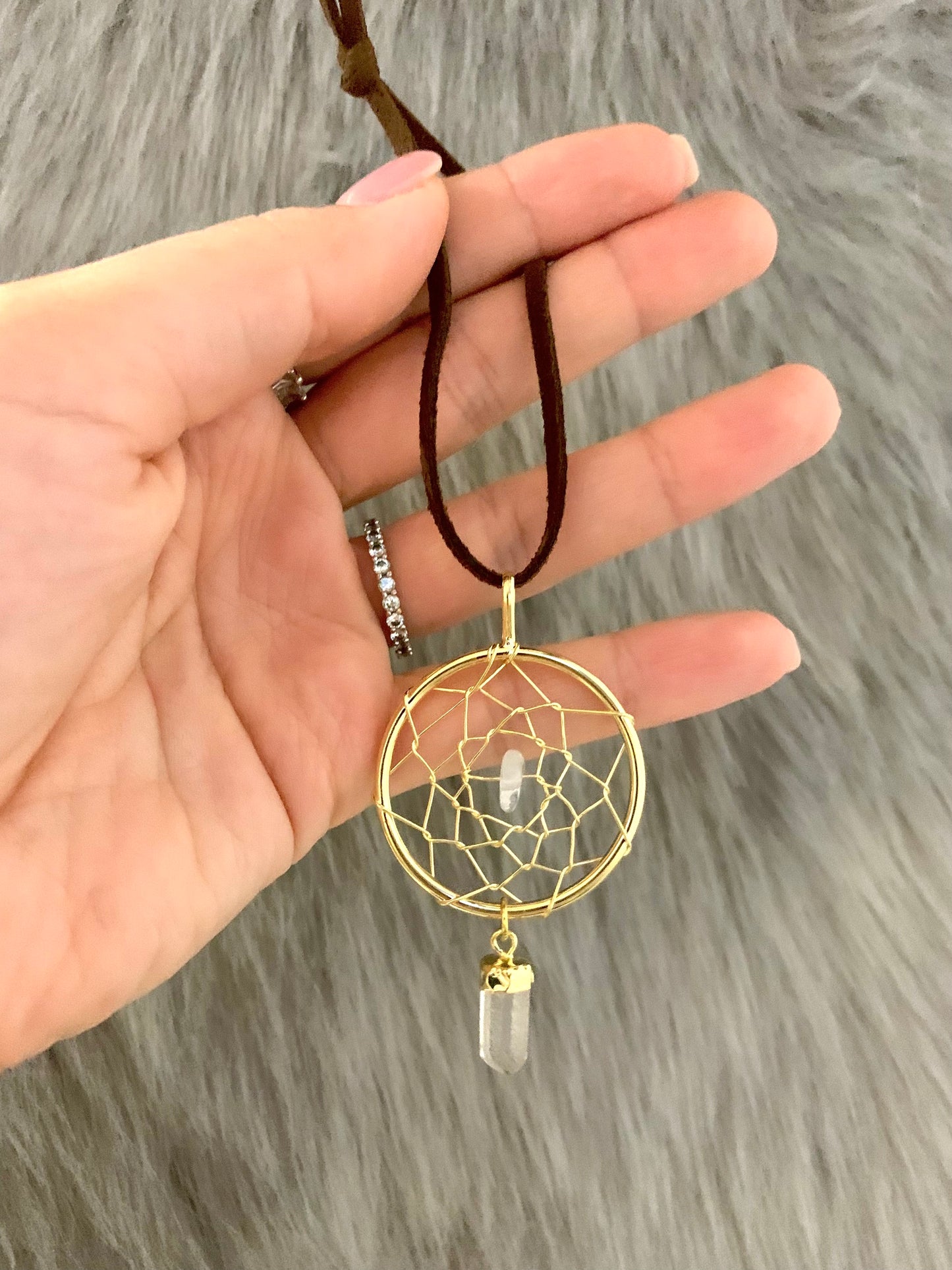 Traumfänger Amulett mit Bergkristall